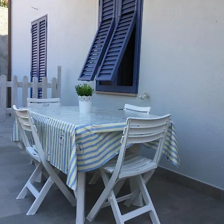 Apartment Casetta Lavanda *